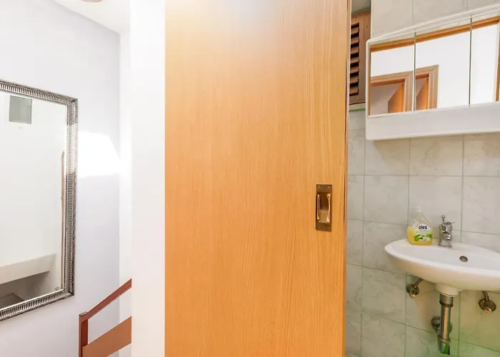 Lora 2 Appartement Pula